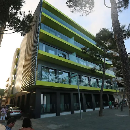 Apartahotel Cosmo 4*